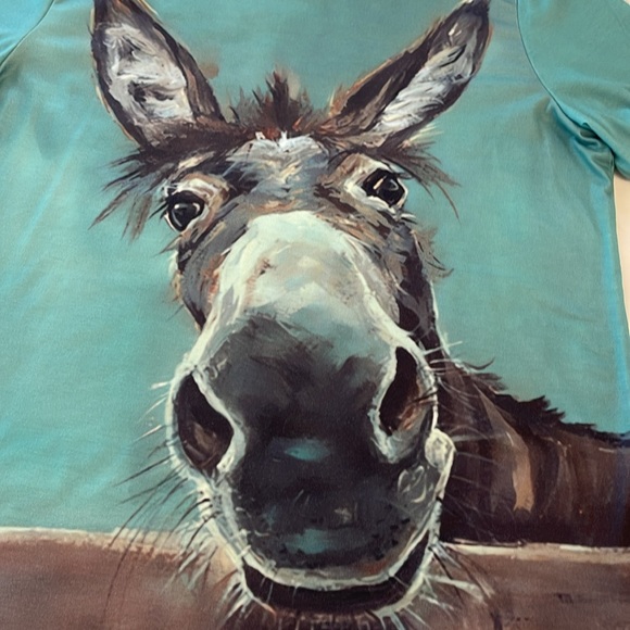 Women’s Donkey Pattern Short Sleeve Tee Size Large NWOT - Picture 8 of 14